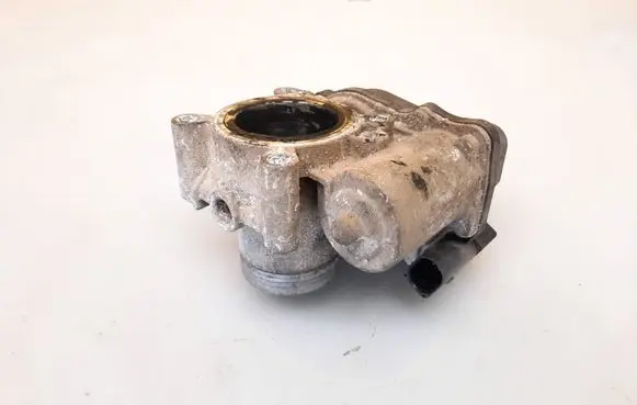 Volkswagen Polo IV 9N3 Throttle valve 03C133062B