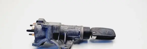 Volkswagen PASSAT B5 Ignition lock 4B0905851A