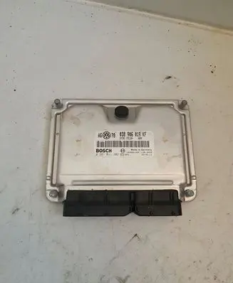 Volkswagen PASSAT B5.5 Engine control unit/module 038906019KF