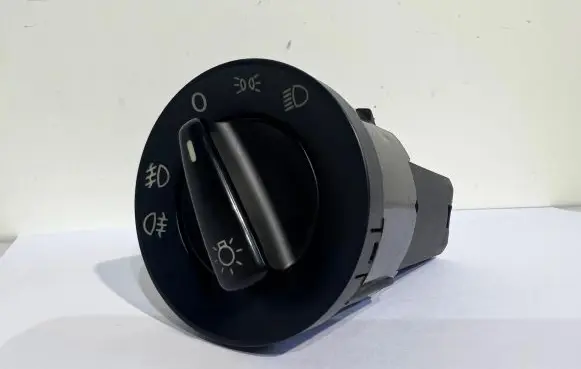 Skoda Octavia Mk1 (1U) Light switch K03W001AKN ACADBJ26