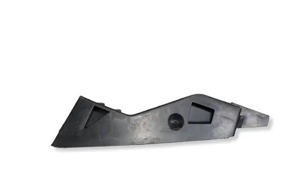Volkswagen PASSAT B6 Front bumper mounting bracket 3C0807724
