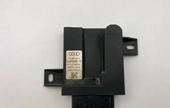 Audi A8 S8 D4 4H Fuel injection pump control unit/module 4H0906093H 140716305034