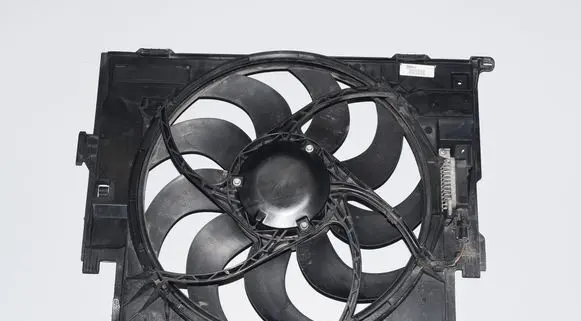 BMW 3 F30 F35 F31 Air conditioning (A/C) fan (condenser) 7640508