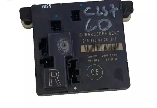 Mercedes-Benz CLS C219 Door control unit/module A2198200326