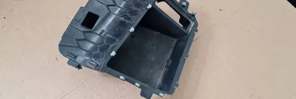 Audi Q3 F3 Dashboard storage box/compartment 83B857925B
