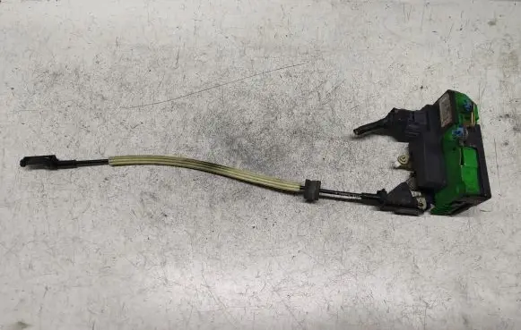 Volvo S60 Front door lock