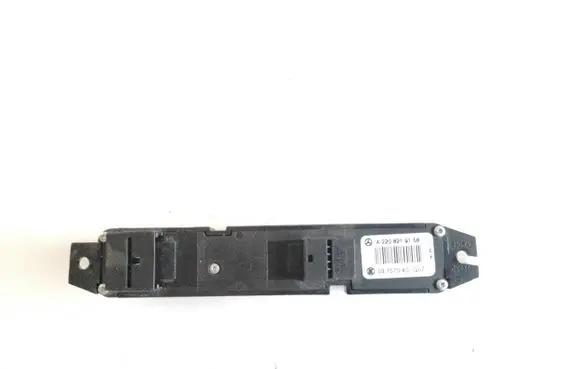Mercedes-Benz S W220 Windscreen/window heater switch A2208219158 03757040