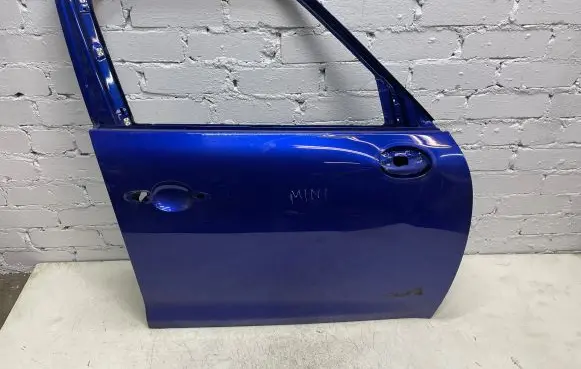 Mini Cooper Countryman R60 Front door