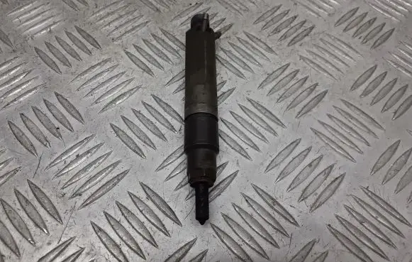 Skoda Octavia Mk1 (1U) Fuel injector 028130201T