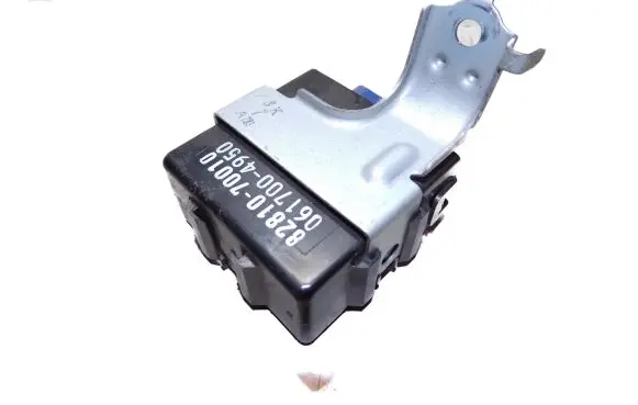 Toyota Aygo AB10 Day light relay 8264212050