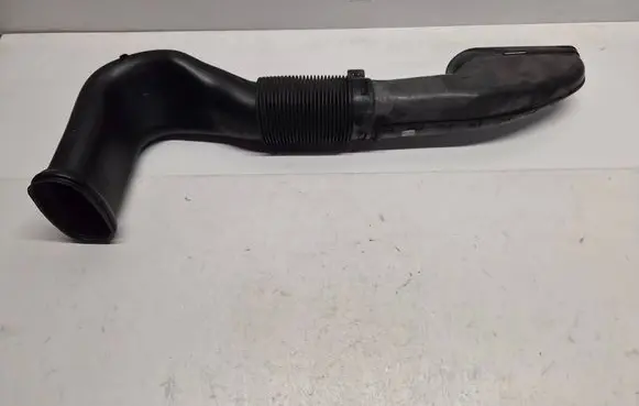 Mercedes-Benz E W212 Air intake duct part A6510903437 0112351A