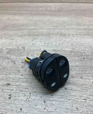 Ford Fiesta Electric window control switch 96FG14529BC 03153300