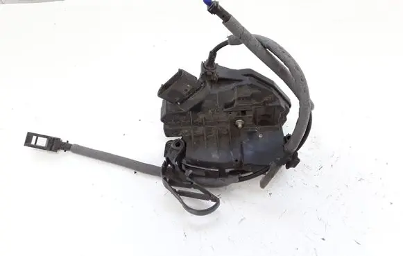 Ford Focus Front door lock BM5AA21813CD 921767104