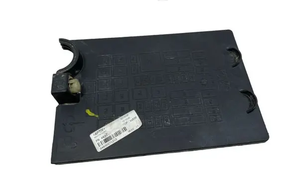 Jeep Renegade Fuse box cover 52027004 G4830071212 PN4830