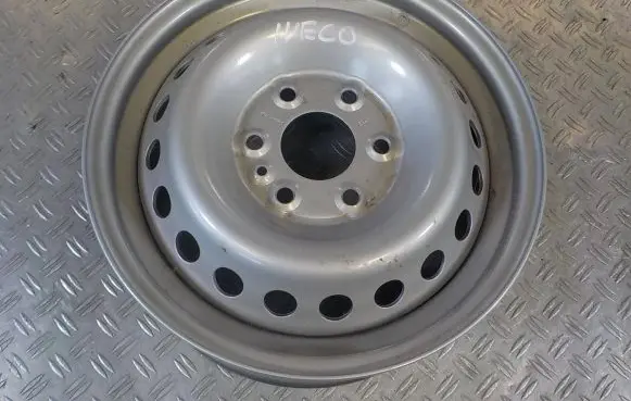 R16 alloy rim
