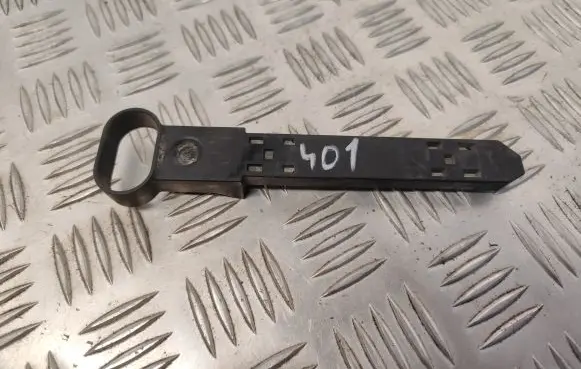 Headlight/headlamp mounting bracket