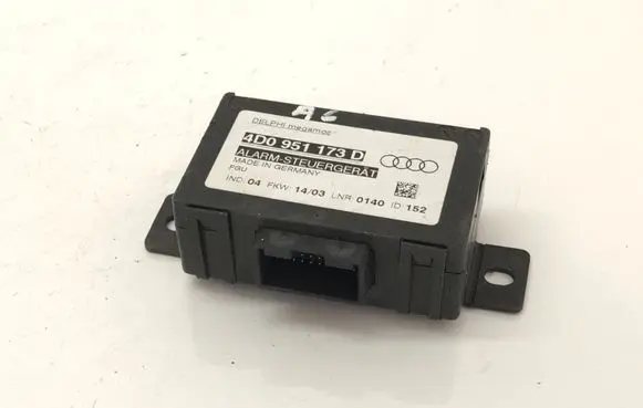 Audi A4 S4 B5 8D Alarm control unit/module 4D0951173D