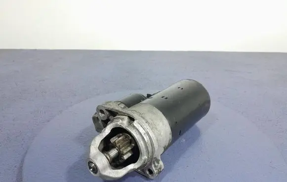 Audi A6 Allroad C5 Starter motor 059911023Q