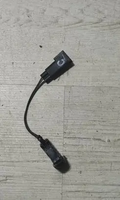 Ford Mondeo MK V Windshield washer spray nozzle 