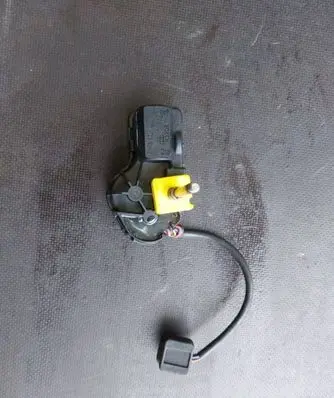 Mercedes-Benz 190 W201 Wiper control stalk 2018205242