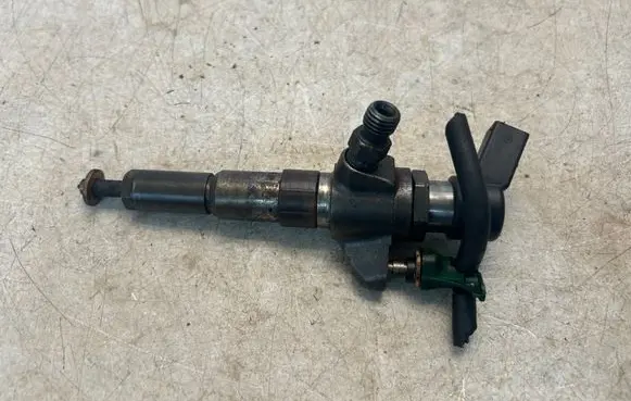 Citroen C4 II Picasso Fuel injector 50274V05 9802448680