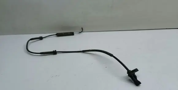 BMW 1 E81 E87 ABS brake wheel speed sensor 6762465