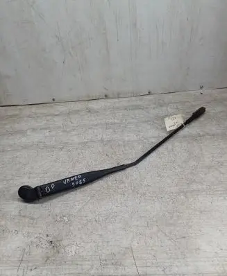 Mercedes-Benz Vaneo W414 Front wiper blade arm A4148200644