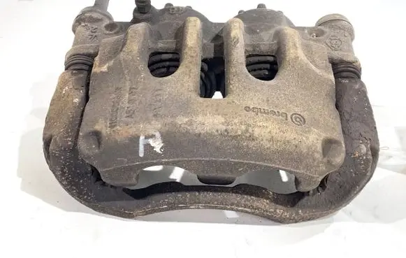 Renault Master III Front brake caliper 