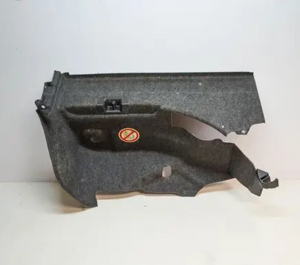 Trunk/boot side trim panel