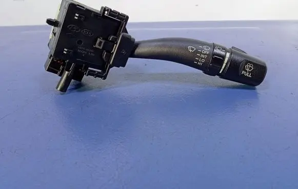Hyundai Sonata Wiper turn signal indicator stalk/switch 93420-3K001