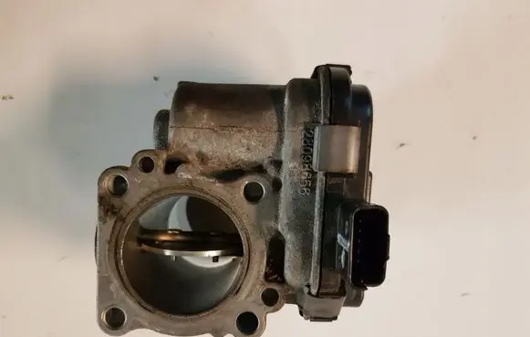 Ford Focus Throttle valve ER9673534480