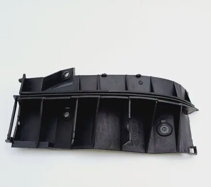 Audi A3 S3 8L Rear bumper mounting bracket 8L0807377