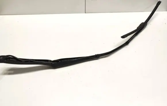 Tesla Model 3 Windshield/front glass wiper blade 162168700A