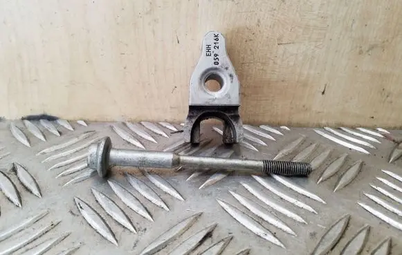 Fuel Injector clamp holder