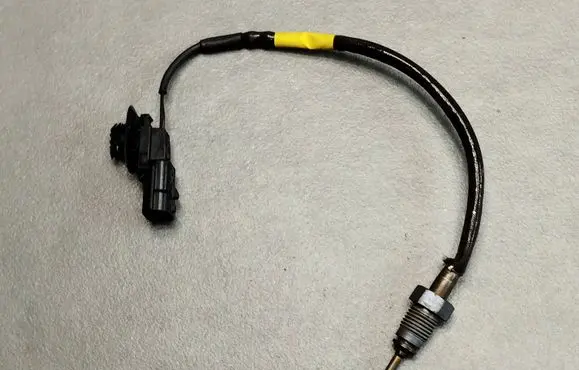 Renault Kadjar Exhaust gas temperature sensor 028912E1 4039B