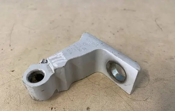 Volkswagen Golf VII Front door upper hinge 8K0831401P