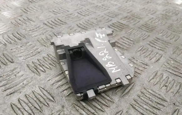 Mercedes-Benz S W221 Windshield/windscreen camera A0009058000 A0009051800