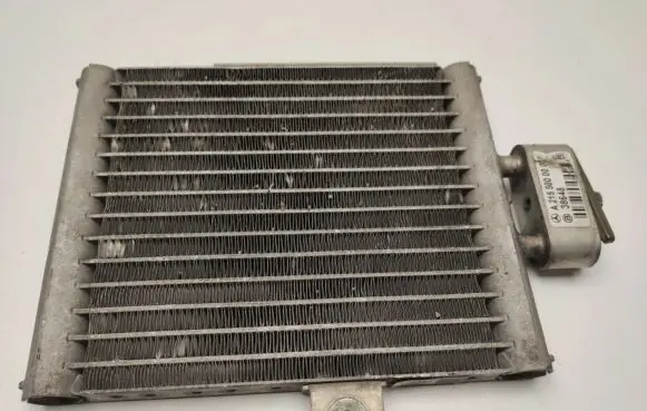 Mercedes-Benz CL C215 Optional radiator A2155000000