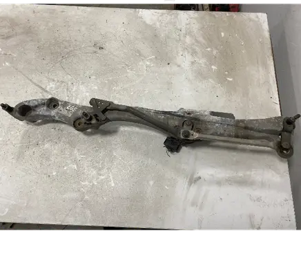 BMW 7 E65 E66 Front wiper linkage and motor 3397020553 102135020110 7078207