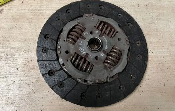 Clutch pressure plate