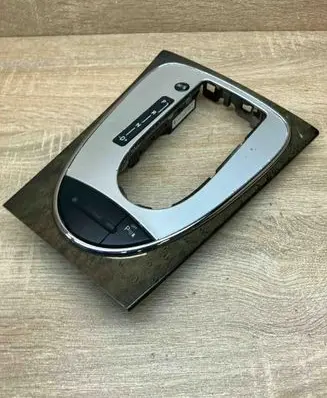 Mercedes-Benz E W211 Gear shifter surround trim plastic A2115420126 A2116802436