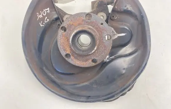 Audi A4 S4 B7 8E 8H Rear wheel hub 8E0505312AF