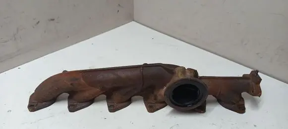 BMW 5 F10 F11 Exhaust manifold 861029302