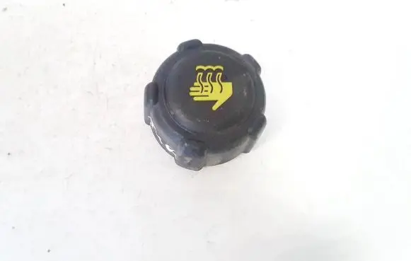 Renault Captur Coolant expansion tank/reservoir cap 