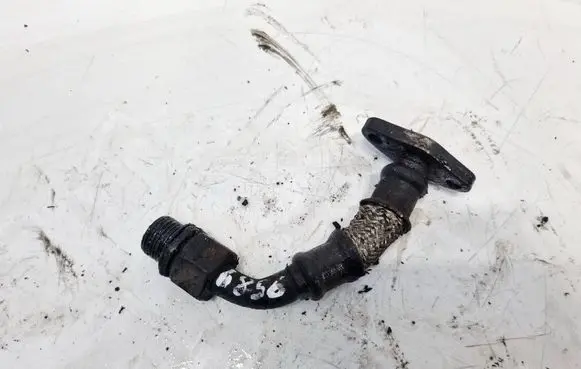Skoda Octavia Mk1 (1U) Turbo turbocharger oiling pipe/hose 