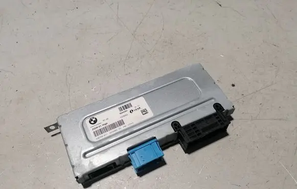 BMW 5 F10 F11 Gateway control module 9244261 61359244261