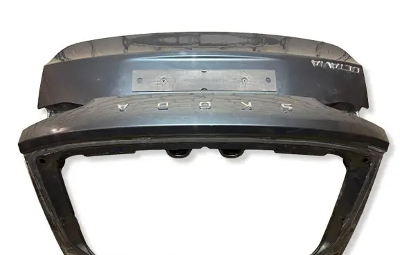 Skoda Octavia Mk4 Tailgate/trunk/boot lid 5E7827023 5E7827023A