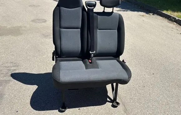 Renault Master III Front double seat