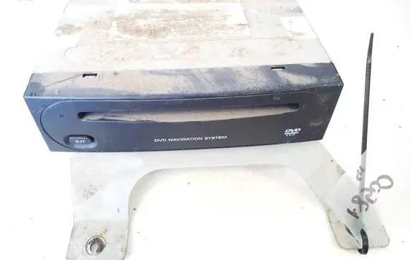 Chrysler Pacifica Radio/CD/DVD/GPS head unit p04685907af 45811d