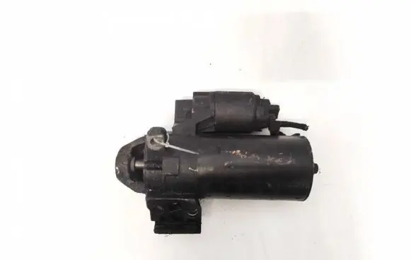 BMW 1 E81 E87 Starter motor 0001139002